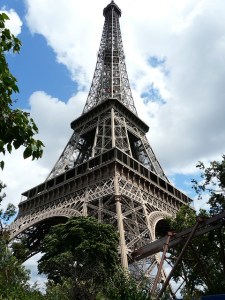 eiffel-tower-417962_640